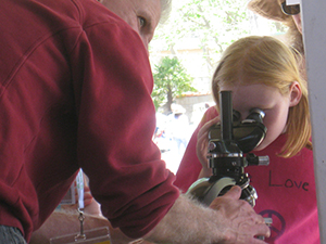 LeeMicroscope